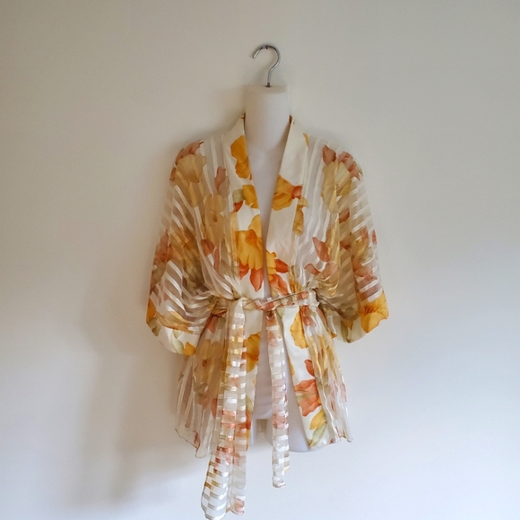 VINTAGE | Sheer Floral Robe Kimono Pastel Belted Night Gown (Size S) - Picture 2 of 13